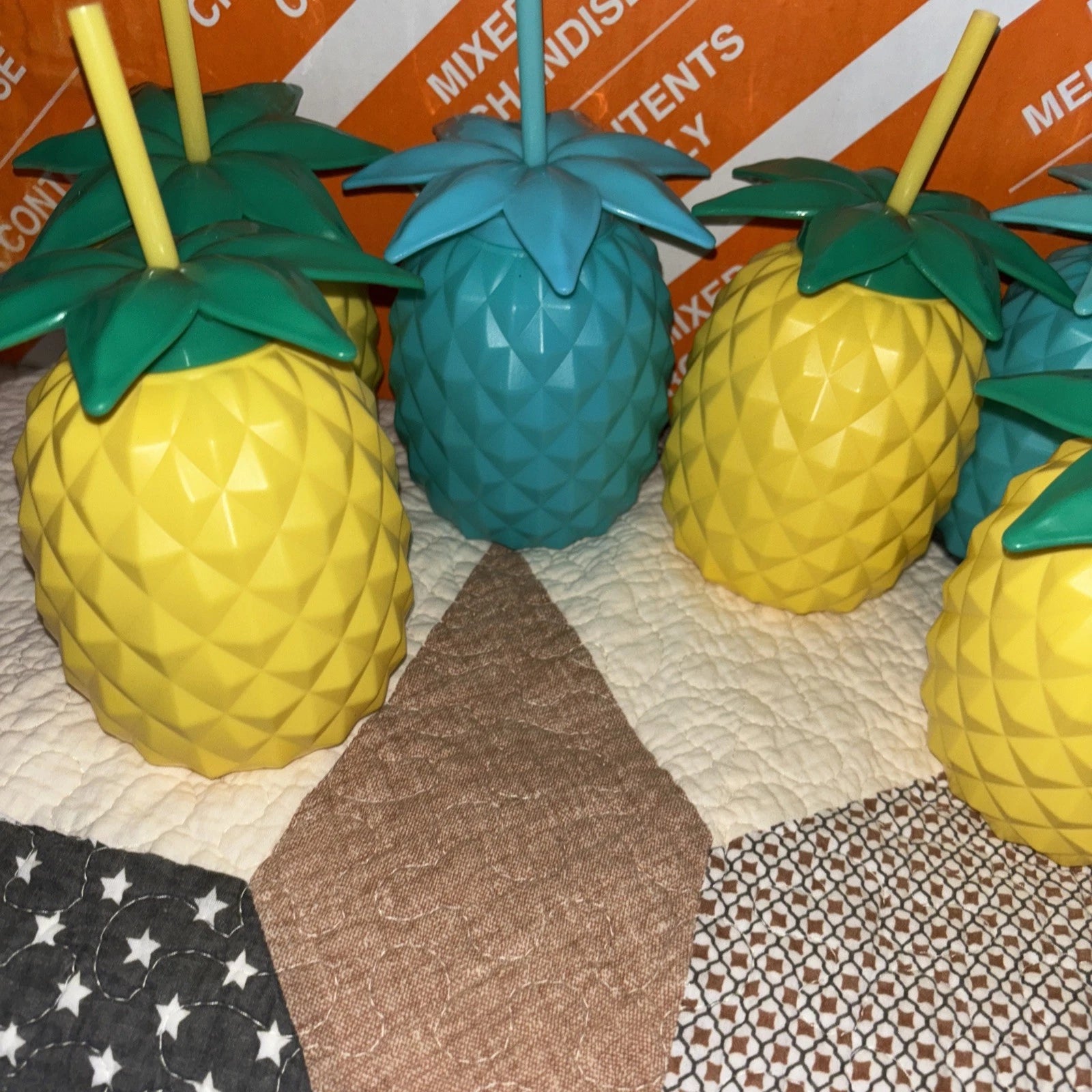 Pineapple shaped plastic cups with lid and straw Set Of 6. | eBay