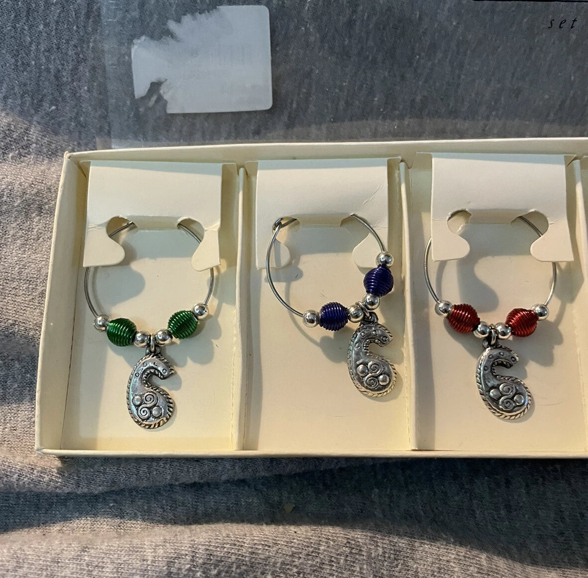 Pier 1 Paisley Wine Charms Set of 6 - Multicolored Glass Markers Hostess Gift | eBay