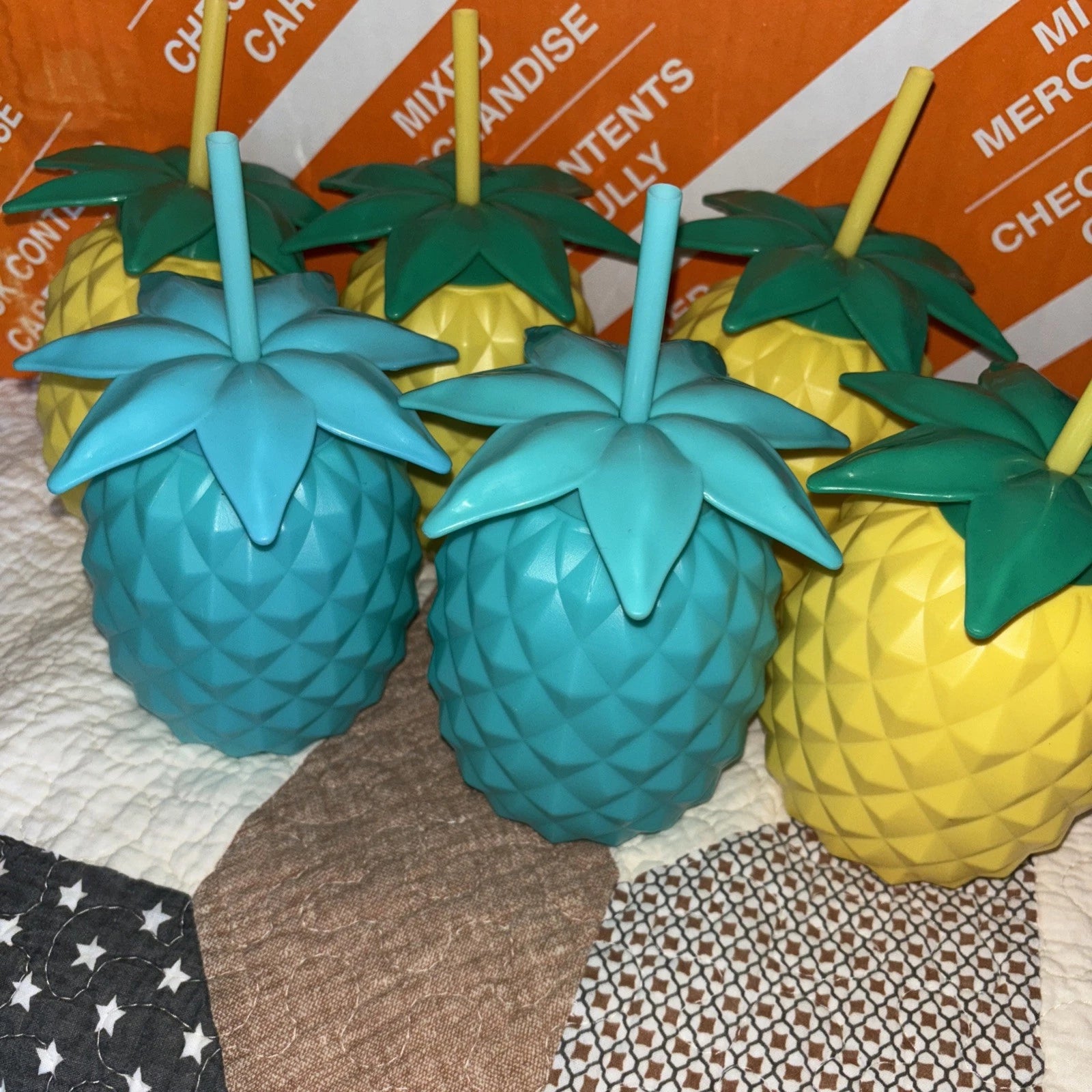 Pineapple shaped plastic cups with lid and straw Set Of 6. | eBay