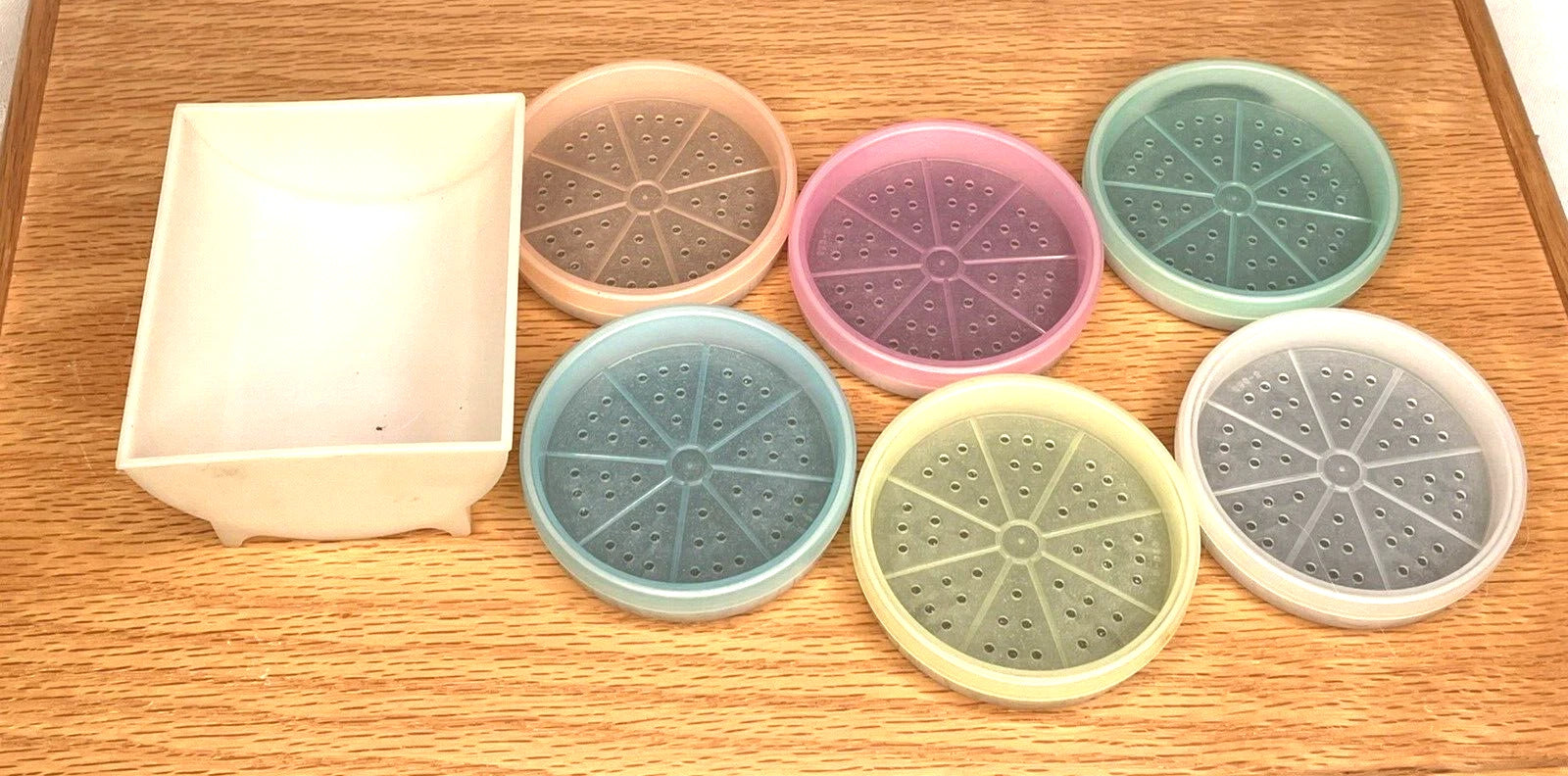 3" Tupperware Pastel Wagon Wheel Coaster Set of 6 Carrier 567 Vintage | eBay
